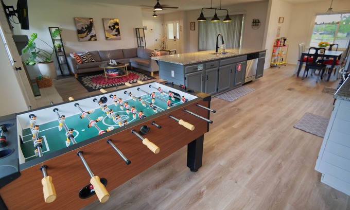 Westover House | Welcome to “Persimmon Grove” the Cozy Farmhouse with Modern Amenities