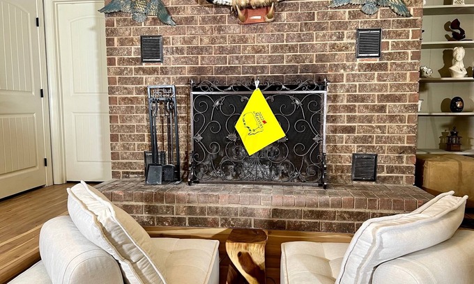 Fort Gordon House | Welcome to the 19th Hole! Just Ten Minutes From Augusta National!