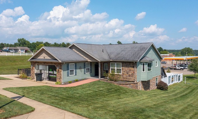 Howard House | Welcome to The Captain and Crew Quarters on Anchor Drive at Apple Valley Lake!