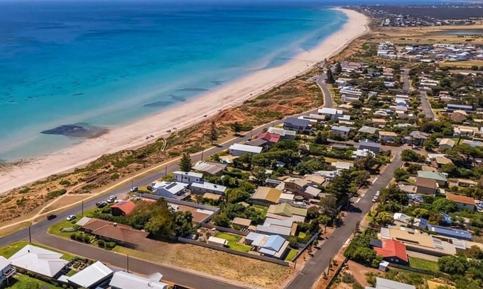Sellicks Beach House | Welcome to Your Ultimate Beachside Escape