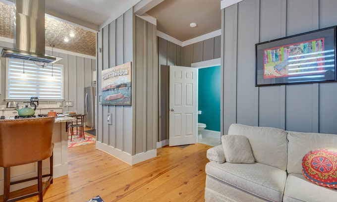 Norcross Cottage | Welcoming Norcross Cottage w/Deck + Shared Grill!