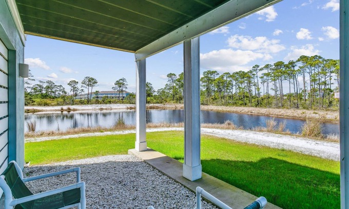 Ono Island House | Well Appointed Lost Key Townhouse Close to Private Beach Club & Pool | Dog Friendly | Tennis | Golf