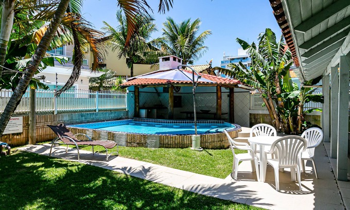 Governador Celso Ramos House | Well furnished house, all new, pool, barbecue.