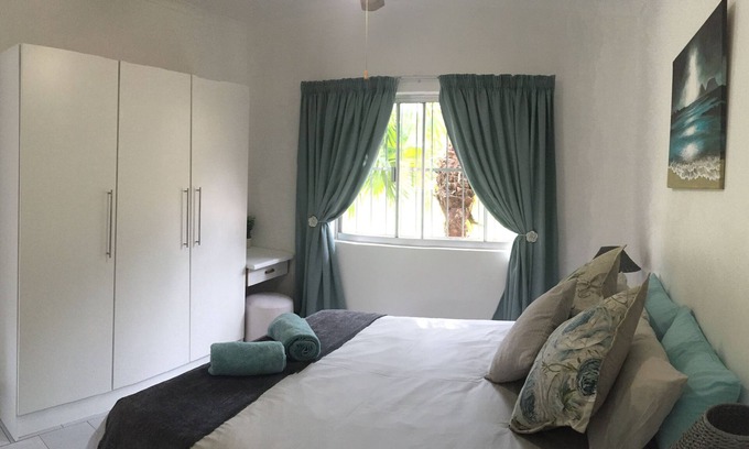 St. Lucia Apartment | Well Maintained, Upmarket Spacious 2 Bedroom, 2 Bathroom