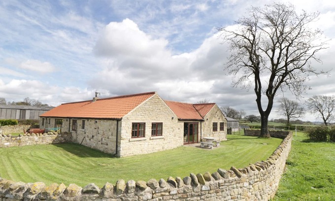 Wackerfield Cottage | WELLBERRY, family friendly, with open fire in Staindrop