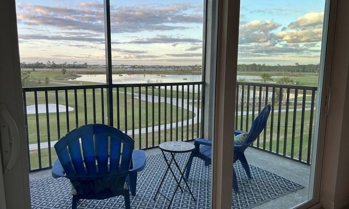 Venice Condo | Wellen Park Golf and Country Club Resort Style Living