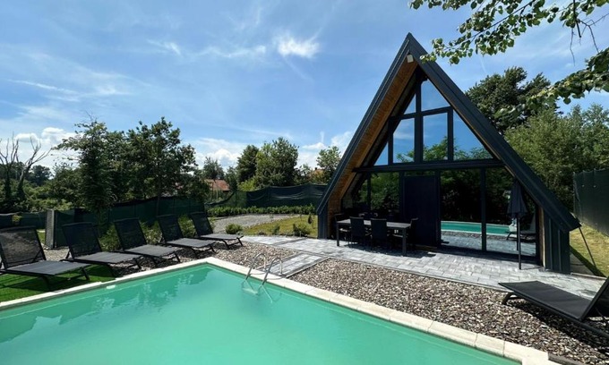 Tuzla Canton Villa | Wellness Borealis