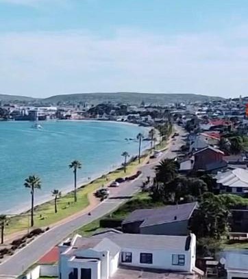 Saldanha House | West Coast Escape