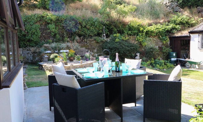 Thornton Cottage | West End House