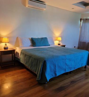 West End House | West End Room Shuttle Free OW