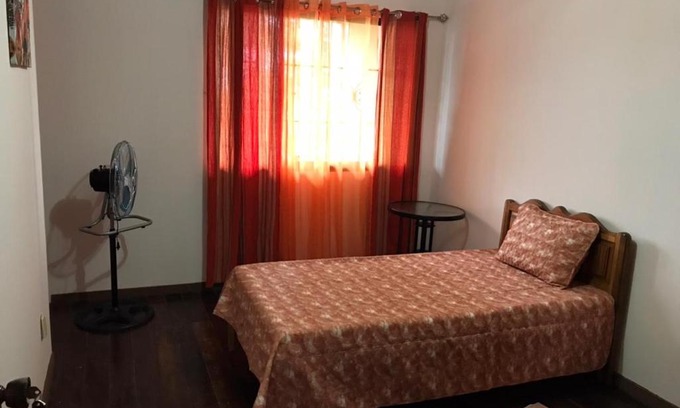 Santa Lucia Bed & Breakfast | Western Green B&B