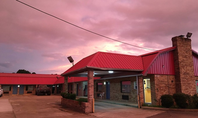 Magee Hotel | Western Motel