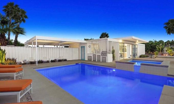 Racquet Club Estates House | Wexler Steel House #4 - Pool Spa and Grand Piano