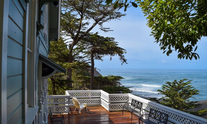 Point Arena Hotel | Wharf Master's Inn