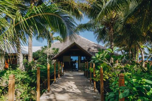 Green Hill Resort | White Grass Ocean Resort & Spa