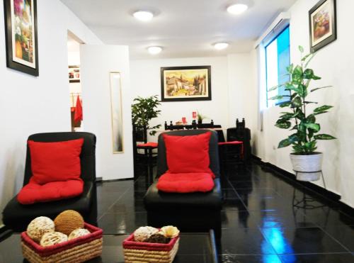 Balconcillo Apartment | White Hope Apartment