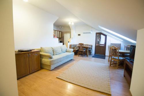 Tirgu Mures Apartment | White Nest