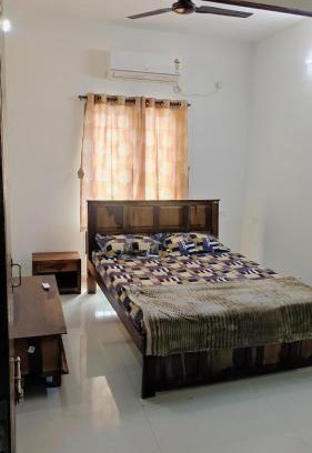 Karappakam House | White Pearl Homestay - Fully Furnished