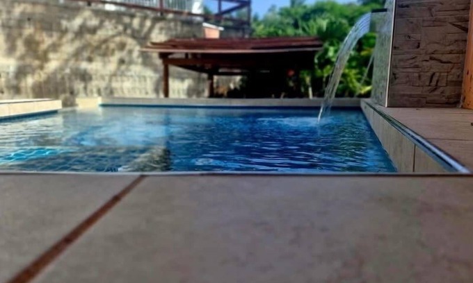 Antoneys Cay Apartment | White Sand Studio