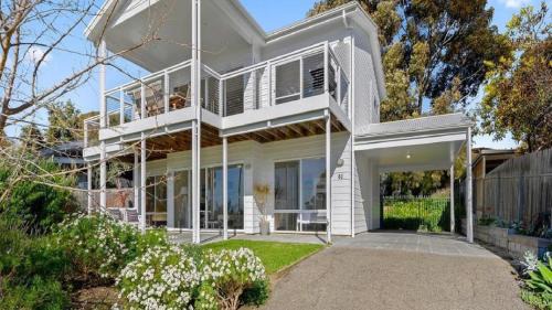 Port Willunga House | Whiteport by Wine Coast Holiday Rentals