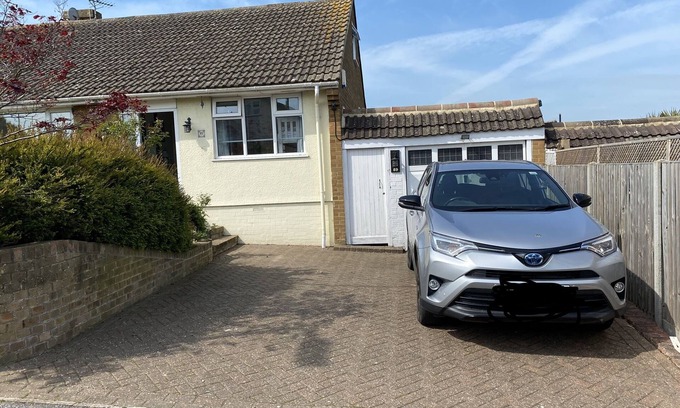 Whitstable House | Whitstable house with a view - with parking.