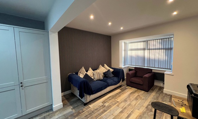 Ramsbottom House | Whole House -sleeps4-parking-garden-bikinghiking