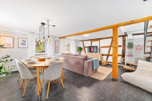 Moeckmuehl Apartment | WHONAP - DE HYDDAN I Parkplatz I Zentral I Terrasse I Küche