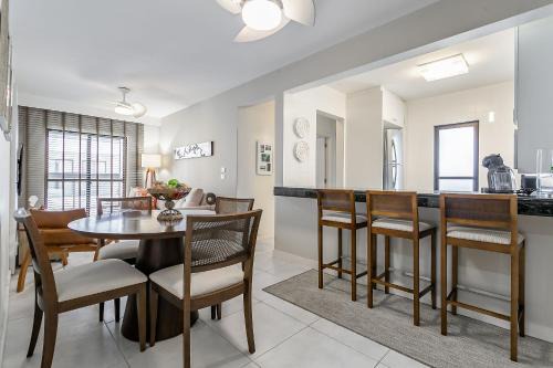 Ingleses Norte Apartment | WI-FI 500MB | 150m from Ingleses Beach #IA24