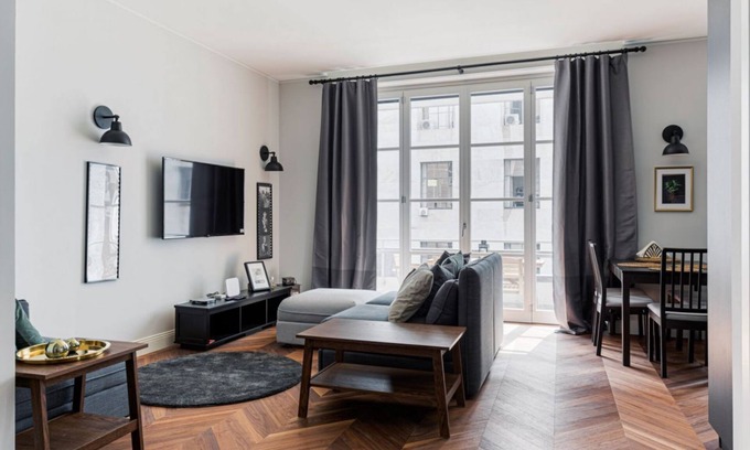 Guastalla Apartment | Wide and Bright two bedroom apartment