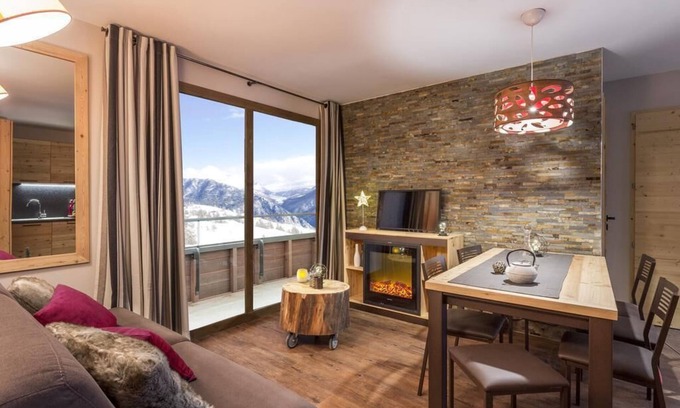 Les Boisses Apartment | Wifi, 300m from resort center, fitness, swimming pool, balcony, tv, ski locker, 55-63m², Tignes