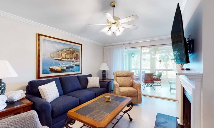 Twin Oaks House | Wild Dunes home-Beach, Golf, Tennis- lagoon and golf view, sleeps 8!