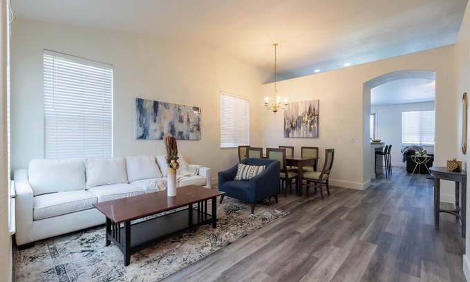 Southwestern Sacramento House | Wildlife Delta Breeze - 4BR/2BA - For 10 people