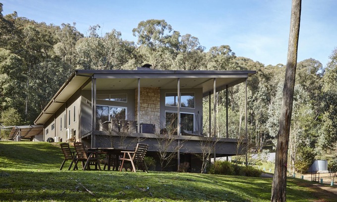 Bright House | Willie Wagtails - Luxury Accommodation Bright