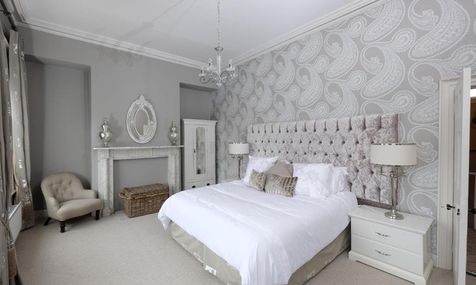Enniskillen House | Willoughby Place