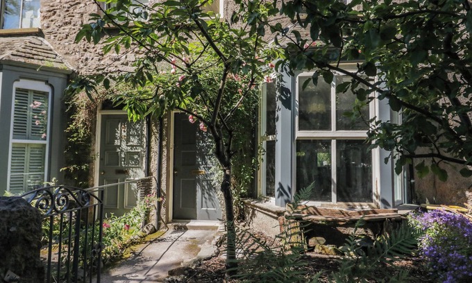 Silverdale Cottage | Willow Cottage