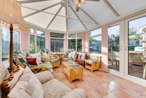 Halesworth House | Willow House