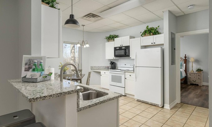 Calhoun Apartment | Willow's Nest with access to the Hiwassee River