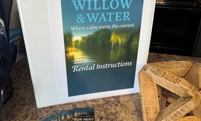 Welaka House | Willow & Watern“Where calm meets the current”