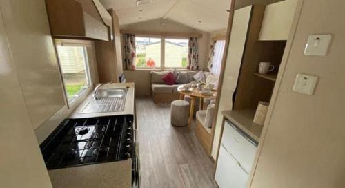 Icklesham House | Winchelsea sands holiday park