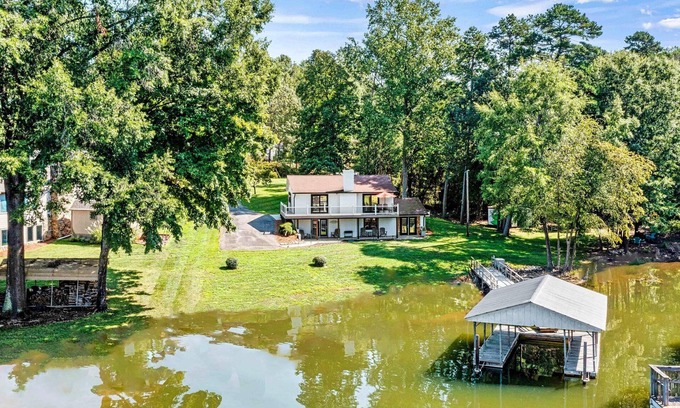 Troutman House | Winding Cove on Lake Norman