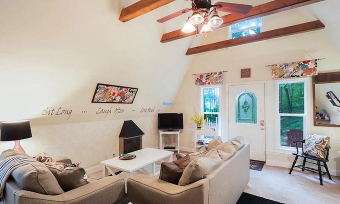 Flintstone House | Windsong Chalet