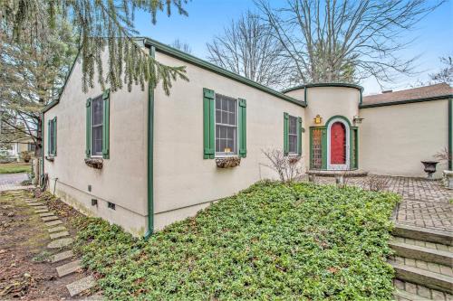 Union Pier House | Wine Down Cottage