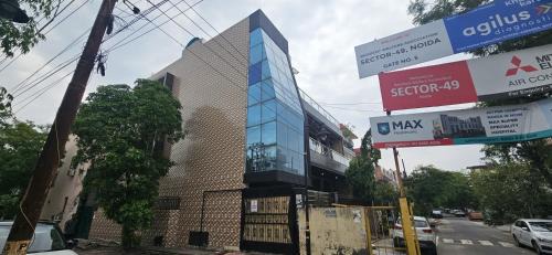 Baraula Hotel | Winsome Inn