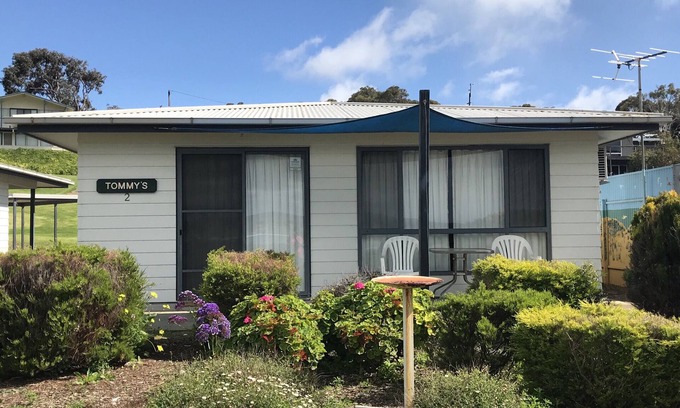 Emu Bay Cottage | Wintersun Holiday Cottage | Emu Bay | Tommys