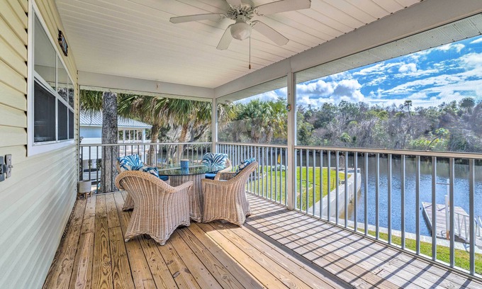 Yankeetown House | Withlacoochee River House w/Dock + Kayaks!