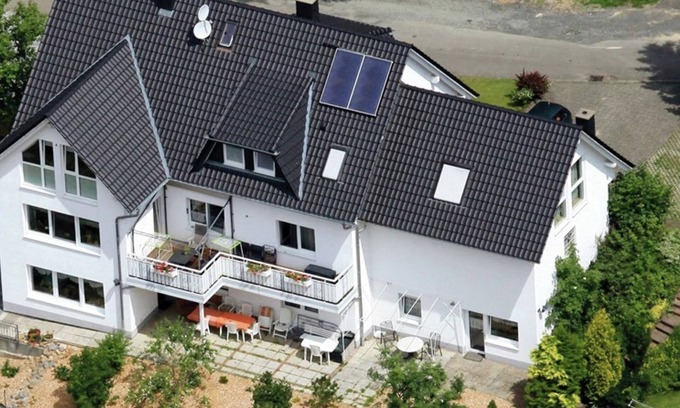 Waßmuthshausen Apartment | Wohnung mit eigener Terrasse in Homberg
