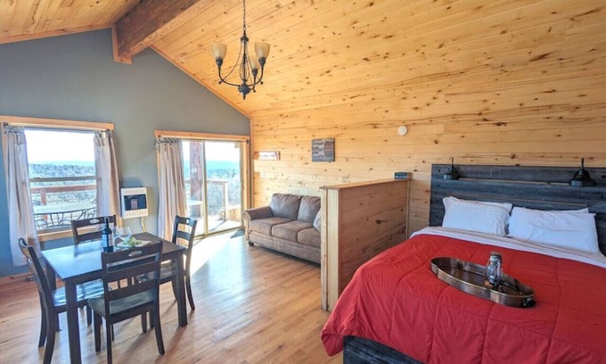 La Sal Cabin | Wolf Springs Ranch, Cabin 5