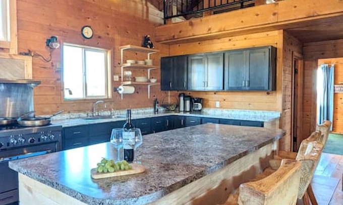La Sal Cabin | Wolf Springs Ranch, Family Cabin