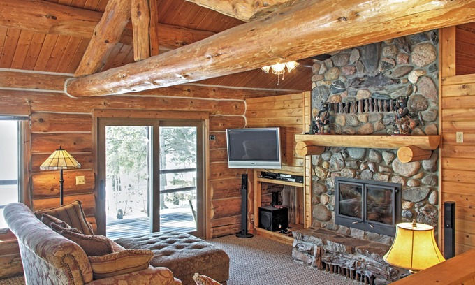 Oslund House | Wonderful Home on Sand Lake w/Expansive Porch!