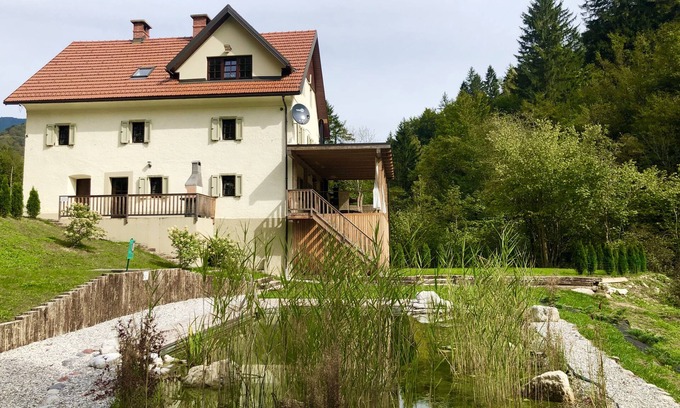 Cerkno House | Wonderful Luxury Farmhouse & River in Reka